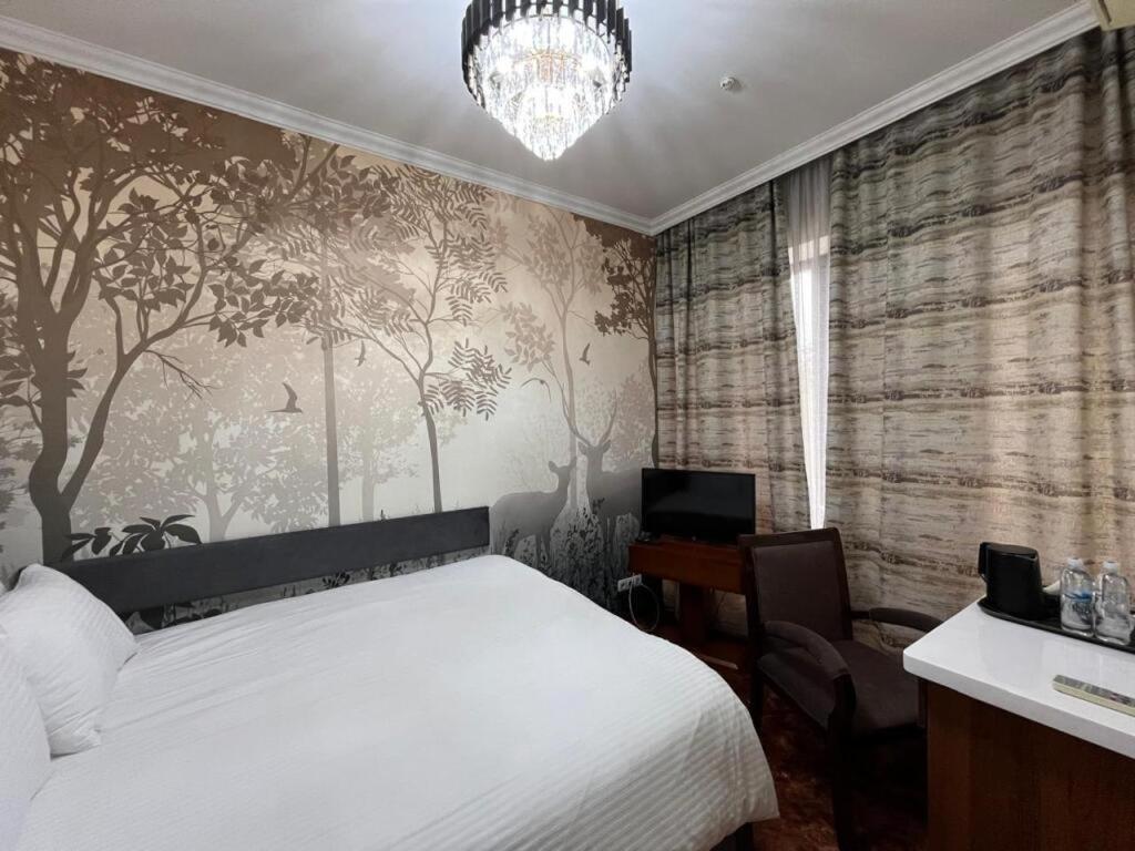Hotel Luxurious Taraz Zewnętrze zdjęcie